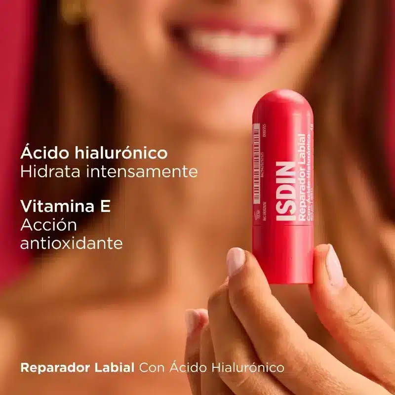 ISDN-reparador-labial-con-acido-hialuronico-4